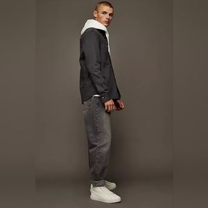 Topman relaxed jeans in grey